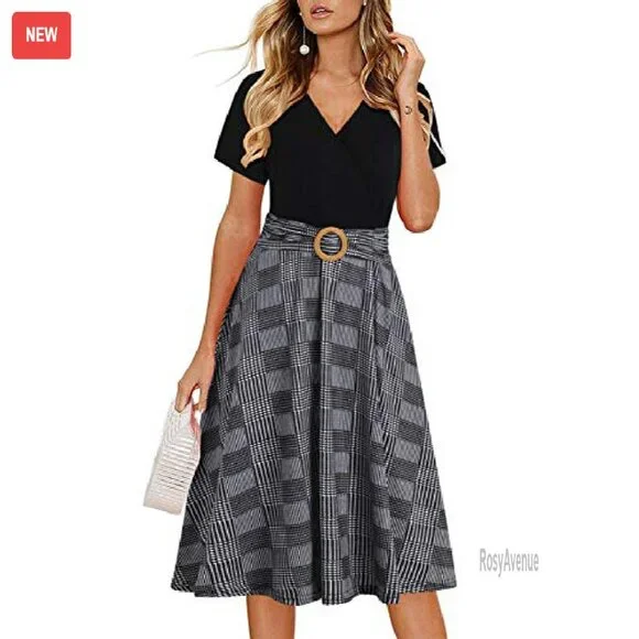 Vintage Fit Flare Dress with Pockets, Short Sleeve, Knee Length